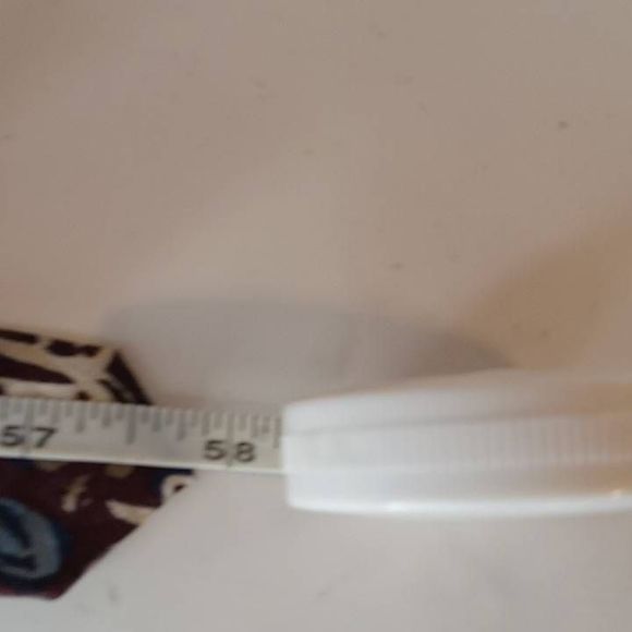 Artisphere Charles Vinson 100 Silk Abstract Pattern Neck Tie - Picture 5 of 7